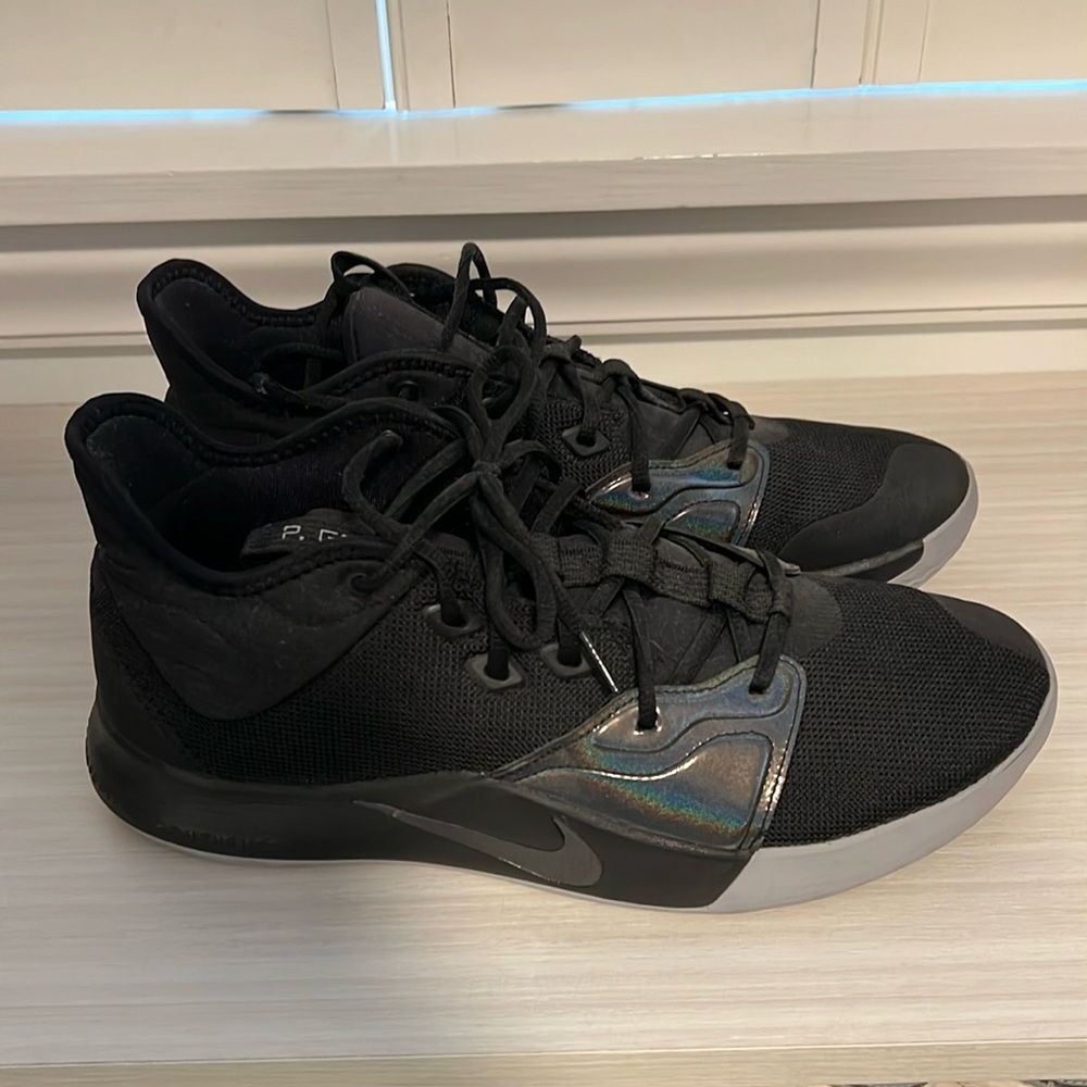 Nike “Paul George” Basketball Shoes